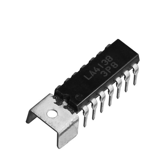 LA4138 ; DIP-14-power