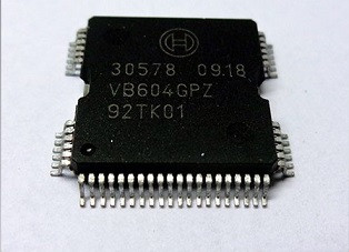30578 ; IC Driver ECU, HQFP-64