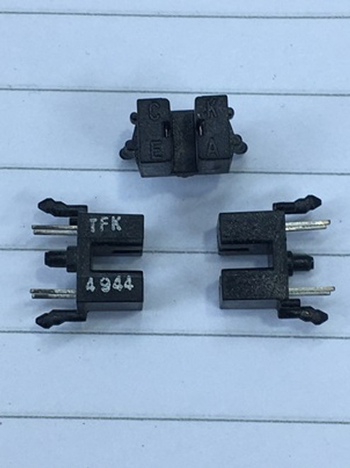 TFK4944 ; Slotted Opto-Coupler Module