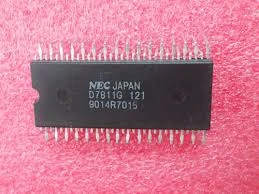 D7811G | DIP-64