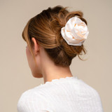 Satin Rosette M Flat Cloud Clip - Cream