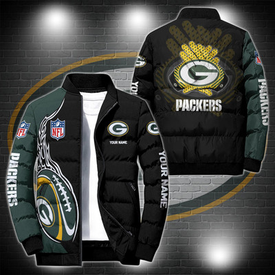 **(N.F.L.GREEN-BAY-PACKERS-TEAM-SPORT-PUFFER-JACKETS/ADD-YOUR-OWN-CUSTOM-NAME/OFFICIAL-PACKERS-TEAM-COLORS & OFFICIAL-PACKERS-TEAM-LOGOS/GRAPHIC-3D-PRINTED-DOUBLE-SIDED-ALL-OVER-TEAM-DESIGN/WARM-PREMIUM-N.F.L.PACKERS-TEAM-PUFFER-JACKETS)**