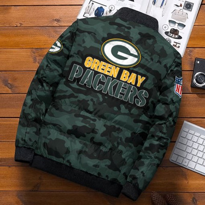 NFL.GREEN-BAY-PACKERS-TEAM-SPORT-CAMO.PUFFER-JACKETS/ADD-YOUR-OWN-CUSTOM-NAME-OR-TEXT/OFFICIAL-PACKERS-TEAM-COLORS & OFFICIAL-PACKERS-TEAM-LOGOS/GRAPHIC-3D-PRINTED-DOUBLE-SIDED-ALL-OVER-TEAM-DESIGN/WARM-PREMIUM-NFL.PACKERS-TEAM-PUFFER-CAMO.JACKETS..
