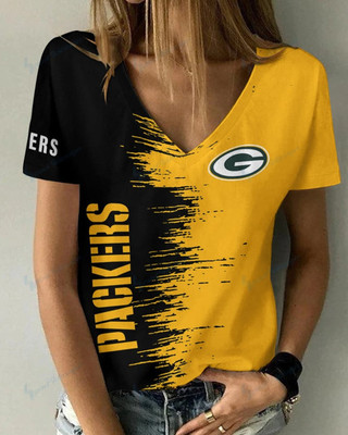 **(Official-NFL.Green Bay Packers Team Limited Edition Fashion Casual Womens V-Neck Tee-Shirts/All Over Double Sided Custom Graphic-3D-Printed Official Packers Team Logos & Official Packers Team Colors Design Game/Day Trendy Womens Tees)**