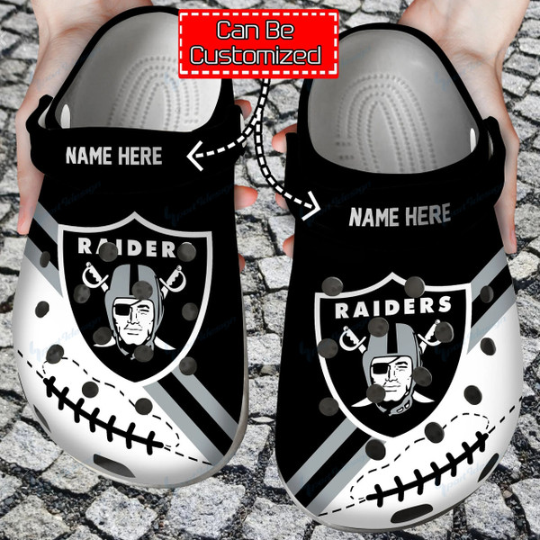 OFFICIAL-NFL.LAS-VEGAS-RAIDERS-TEAM-SPORT-SMUMMER-CLOGS/ADD YOUR OWN PERSONALIZED NAME OR SPECIAL CUSTOM TEXT ON BOTH SHOE CLOGS/OFFICIAL-CUSTOM-3D-PRINTED-RAIDERS-TEAM-LOGOS-DESIGN..