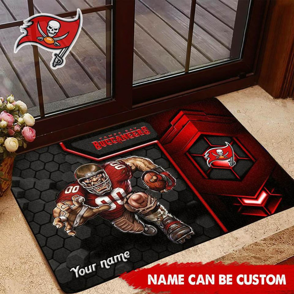 NFL.TAMPA BAY BUCCANEERS TEAM LOGOS STANDARD SIZE DOOR MAT/NICE CUSTOM GRAPHIC-3D-PRINTED TEAM LOGOS/FOR ANY INDOOR OR OUTDOOR USE/ADD YOUR OWN CUSTOM PERSONIALIZED NAME OR TEXT IN BOTTOM LEFT HAND DOOR MAT CORNER AREA..