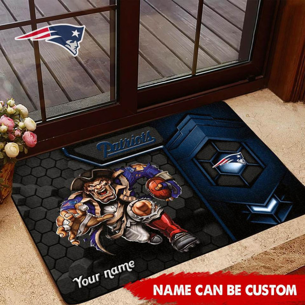 NFL.NEW ENGLAND PATRIOTS TEAM LOGOS STANDARD SIZE DOOR MAT/NICE CUSTOM GRAPHIC-3D-PRINTED TEAM LOGOS/FOR ANY INDOOR OR OUTDOOR USE/ADD YOUR OWN CUSTOM PERSONIALIZED NAME OR TEXT IN BOTTOM LEFT HAND DOOR MAT CORNER AREA..