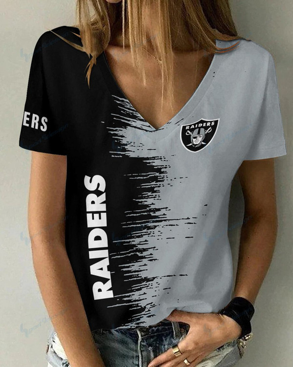 **(Official-NFL.Las Vegas Raiders Team Limited Edition Fashion Casual Womens V-Neck Tee-Shirts/All Over Double Sided Custom Graphic-3D-Printed Official Raiders Team Logos & Official Raiders Team Colors Design Game/Day Trendy Womens Tees)**