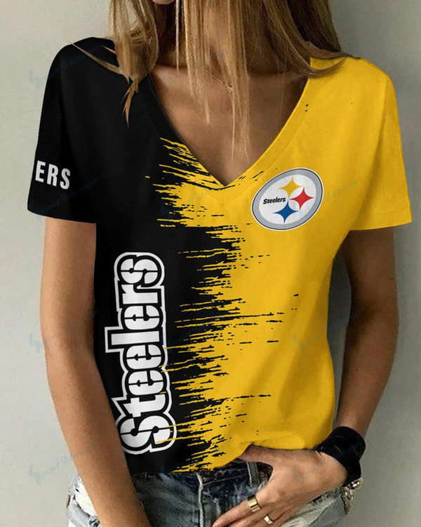 **(Official-NFL.Pittsburgh Steelers-Team Limited Edition Fashion Casual Womens V-Neck Tee-Shirts/All Over Double Sided Custom Graphic-3D-Printed Official Steelers Team Logos & Official Steelers Team Colors Game/Day Trendy Womens Tees Design)**