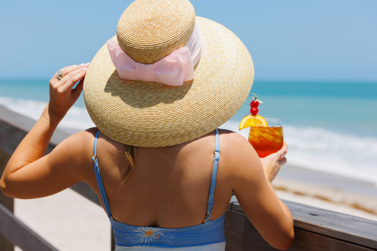 louren raffia bell hat