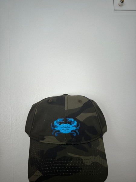 Needlepoint Baseball Hat - Blue Crab 