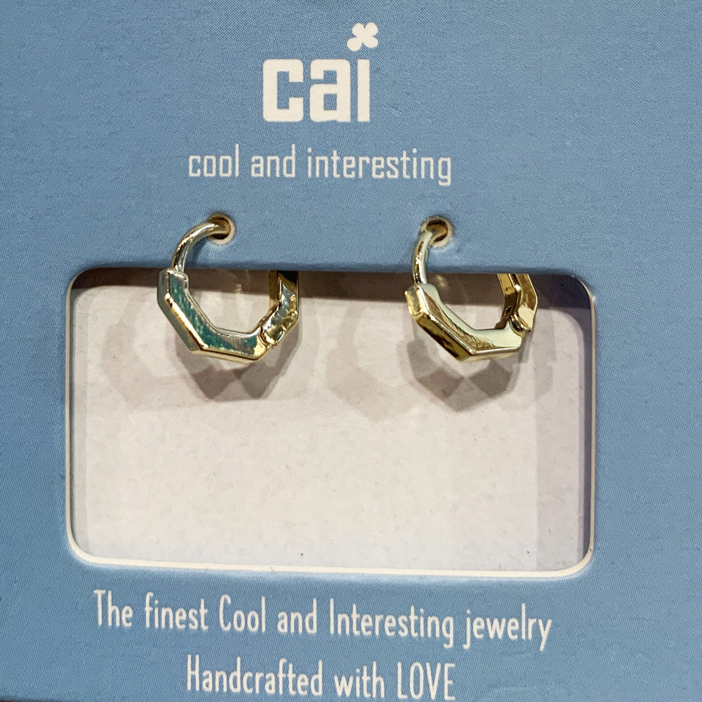 CAI HEXIGON HUGGIE EARRINGS_Gold CAI HEXIGON HUGGIE EARRINGS_Gold