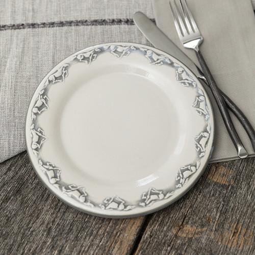 11" Rimmed Plate in Embossed Running Horse