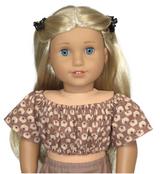 Fits: 18" dolls
Includes: top
Crop peasant top with elastic waist and neck. Velcro closure in back.
Fabric: cotton
Color: brown, tan