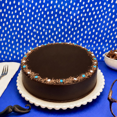 Signature Chocolate Mud Cake with Stars