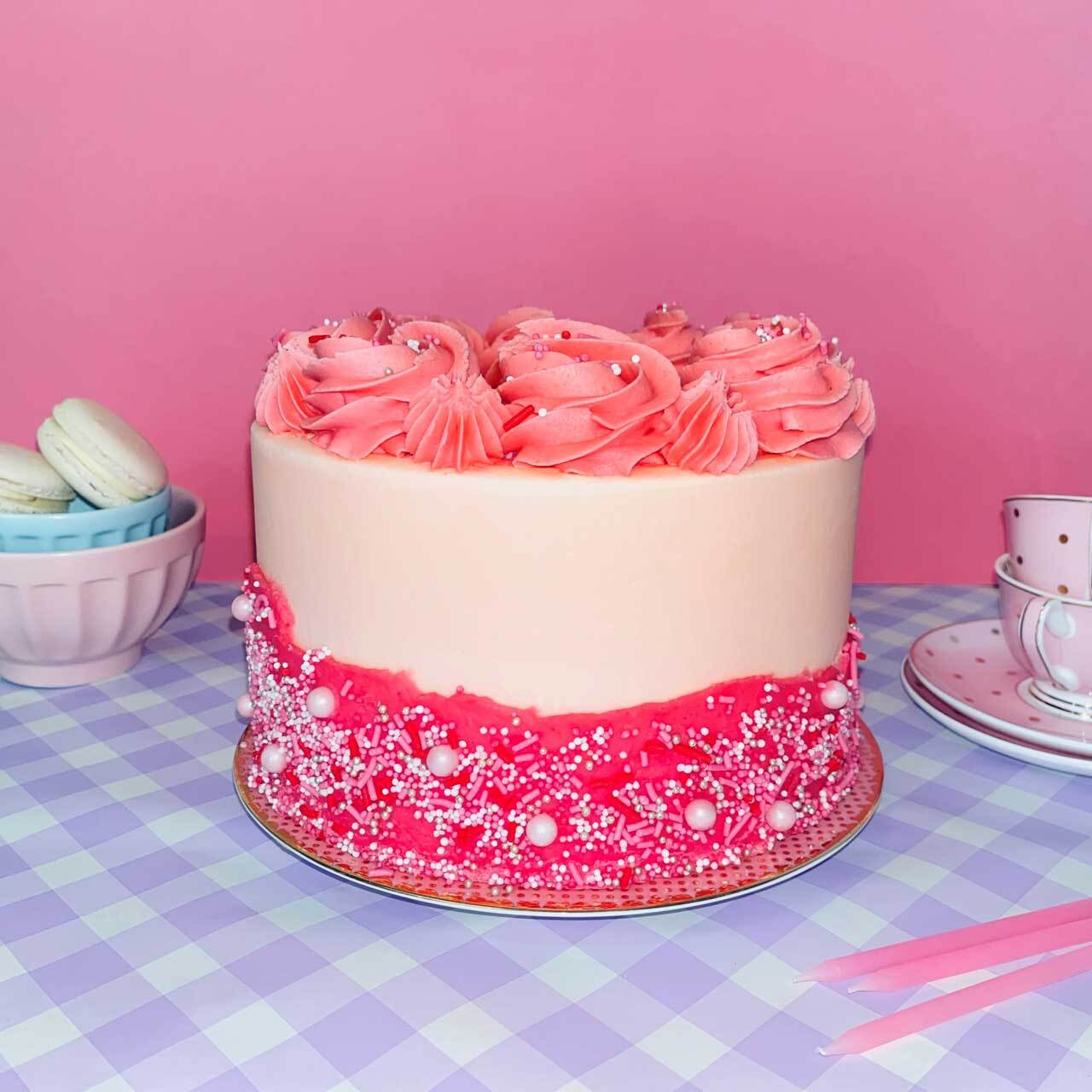 Birthday cake Auckland - Pretty in Pink