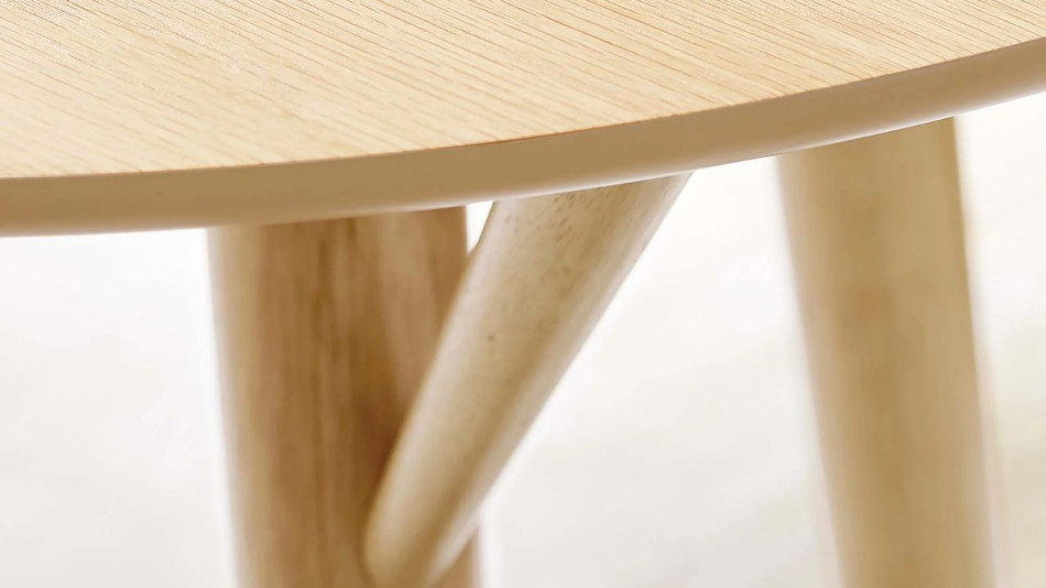 Norwell Dining Table, 36" Oak