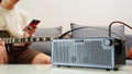 Hotone Pulze Eclipse Compact Bluetooth Modelling Amp - PULZEECLIPSE-Lifestyle.jpg