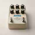 Universal Audio UAFX Astra Modulation Machine Pedal - 429273-Universal-Audio-UAFX-Astra-Modulation-Machine-Pedal-Angle.jpg