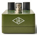 Universal Audio UAFX Brigade Chorus and Vibrato Pedal - GPS-BRGD-Universal-Audio-UAFX-Brigade-Chorus-and-Vibrato-Pedal-Bottom.jpg