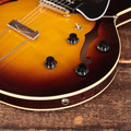 Heritage Standard Collection H-530 Hollowbody Electric Guitar in Original Sunburst - 1241028 (10).JPG