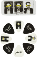 Fender Joe Strummer Pick Tin Medium 8 - 453313-1980351006.jpg