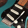 Fender Custom Shop '69 Stratocaster Deluxe Closet Classic in Super Faded Aged Ocean Turquoise - CZ586426 (10).JPG