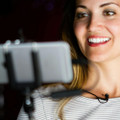 Apogee ClipMic Digital Lavalier Mic For iOS - CowjF3vOrPVJ62KTAFLevjOPQCWs8fDbT7oH7XNL.jpg
