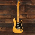 Fender Custom Shop '55 Closet Classic Stratocaster in Butterscotch Blonde - CZ585070 (4).jpg