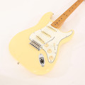 Second Hand Fender Vintera II '70s Stratocaster Electric Guitar in Vintage White 496 - SH-141-5496 (5).jpg