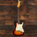 Fender Custom Spec Road Worn '60s Stratocaster in Three Colour Sunburst  - 0144070300 (3).jpg