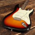 Fender Custom Spec Road Worn '60s Stratocaster in Three Colour Sunburst  - 0144070300 (7).jpg