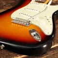 Fender Custom Spec Road Worn '60s Stratocaster in Three Colour Sunburst  - 0144070300 (9).jpg