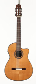 Second Hand Cordoba Fusion Series 12 in Natural 011 - SH-130-1011 (3).jpg