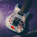 B Stock : Fender Tom Morello Arm The Homeless Stratocaster in Rosewood - 001 - 0140360783-Body-Beauty.jpg
