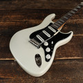 Fender Custom Shop Masterbuilt Kyle McMillin Offset Stratocaster in Pearl White - KM1388 (9).JPG