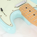 Second Hand Fender Alternate Reality Sixty-Six in Daphne Blue 341 - SH-241-6341 (9).jpg