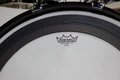 Remo, Ambassador SMT Coated Kick Ebony Drumhead, 18" - BR-1018-ES-SMT (4).jpg