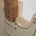 Second Hand Fender Mexican Standard Strat In White #073 - SH-168-0073 (10).jpg