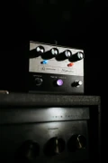 Jackson Audio Silvertone Twin Trem Tremolo Pedal - TwinTrem300DPI.jpg
