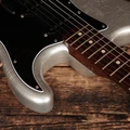Fender Custom Shop Postmodern Stratocaster in Inca Silver  - XN20385 (12).JPG