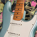 Fender Road Worn Vintera Strat Mischief Maker MN in Firemist Silver with Tort Guard and US Pickups - 0149835359-7.jpg