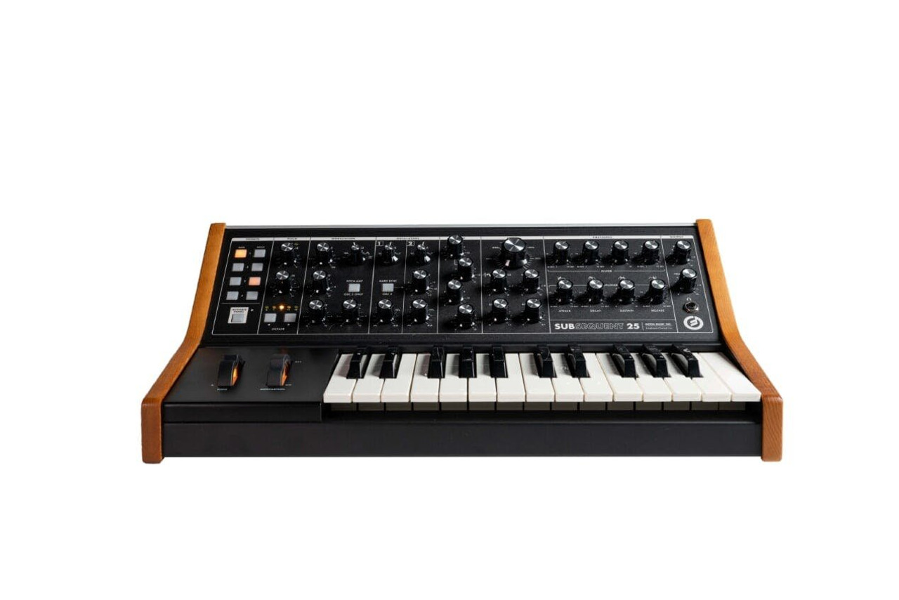 Moog Subsequent 25 - Andertons Music Co.