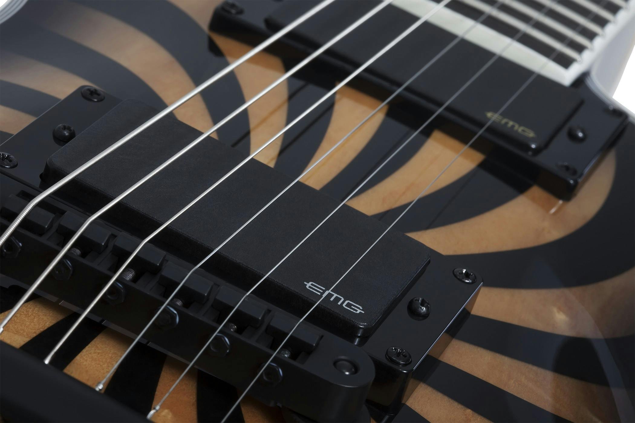 Wylde Audio Odin Grail Buzzsaw Charcoal Burst - SCH-GTR-4539-Wylde-Audio-Odin-Grail-Buzzsaw-Charcoal-Burst-Bridge-Pickup.jpg