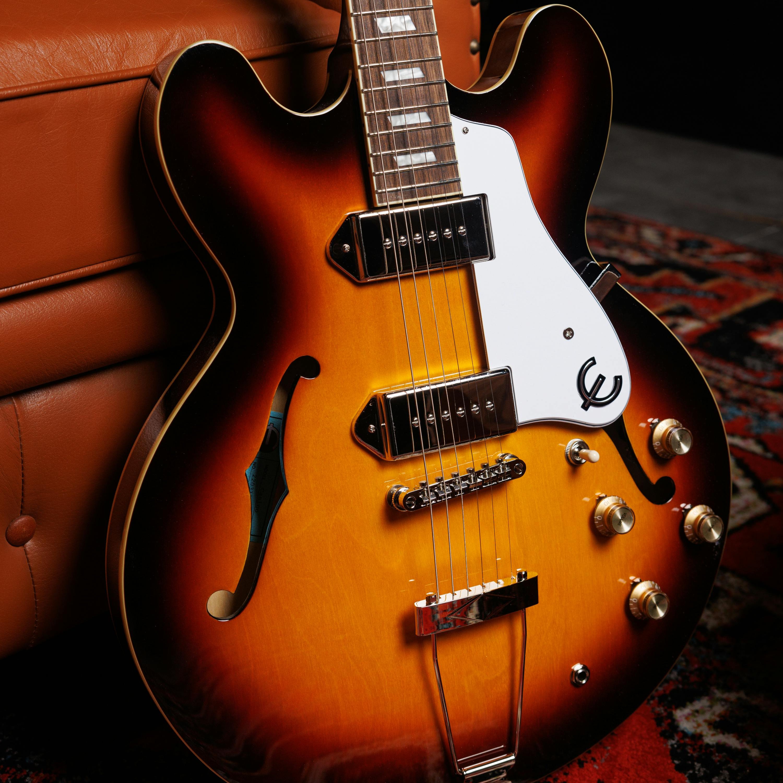 Epiphone Casino Hollowbody Electric Guitar in Vintage Sunburst - EOCAVSNH1-Epiphone-Casino-Vintage-Sunburst-Lifestyle-2.jpg