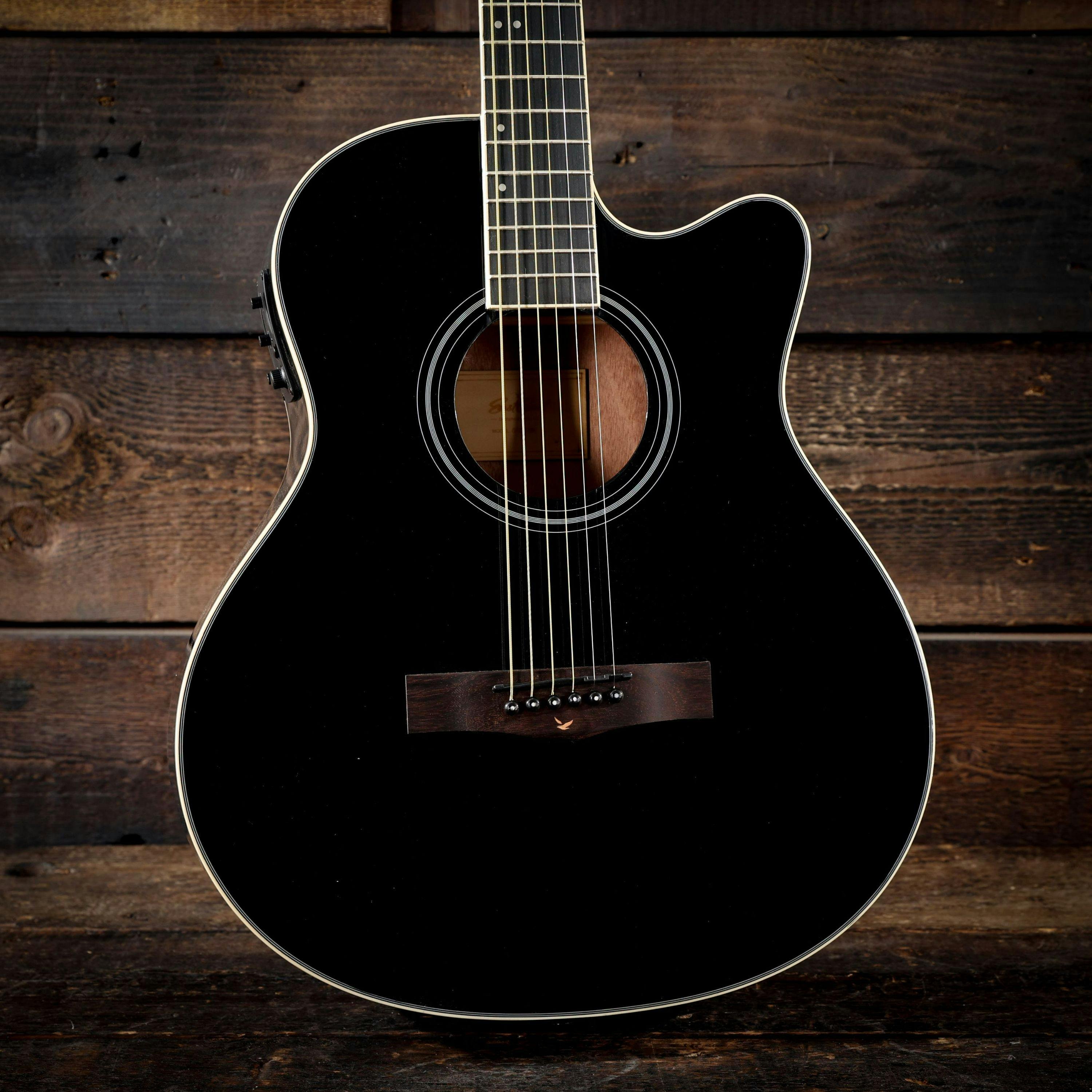 EastCoast G1CE Grand Auditorium Electro Acoustic in Gloss Black - 479452-EastCoast G1CE Grand Auditorium Electro Acoustic Guitar in Gloss Black wood background.jpg