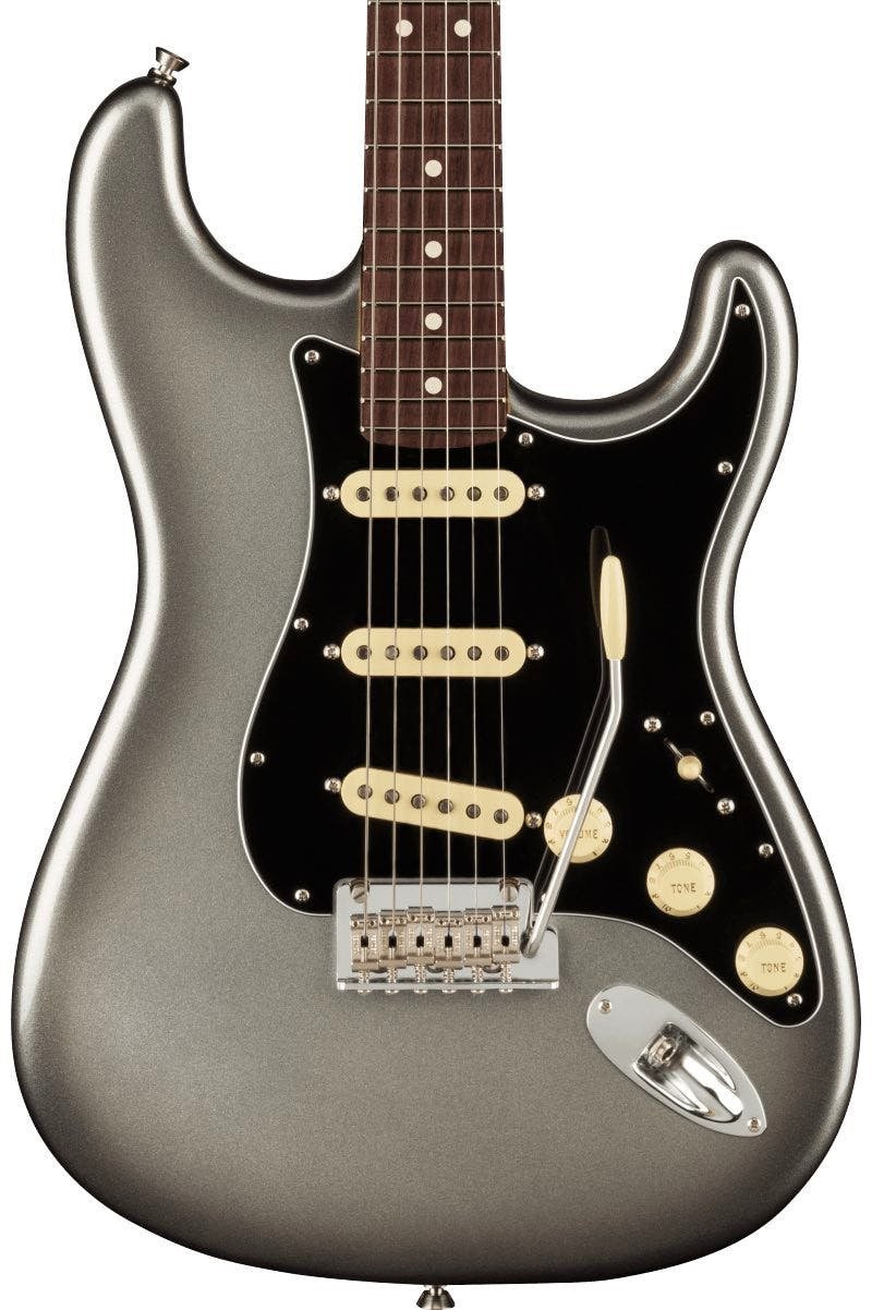 Fender American Professional II Stratocaster in Mercury with