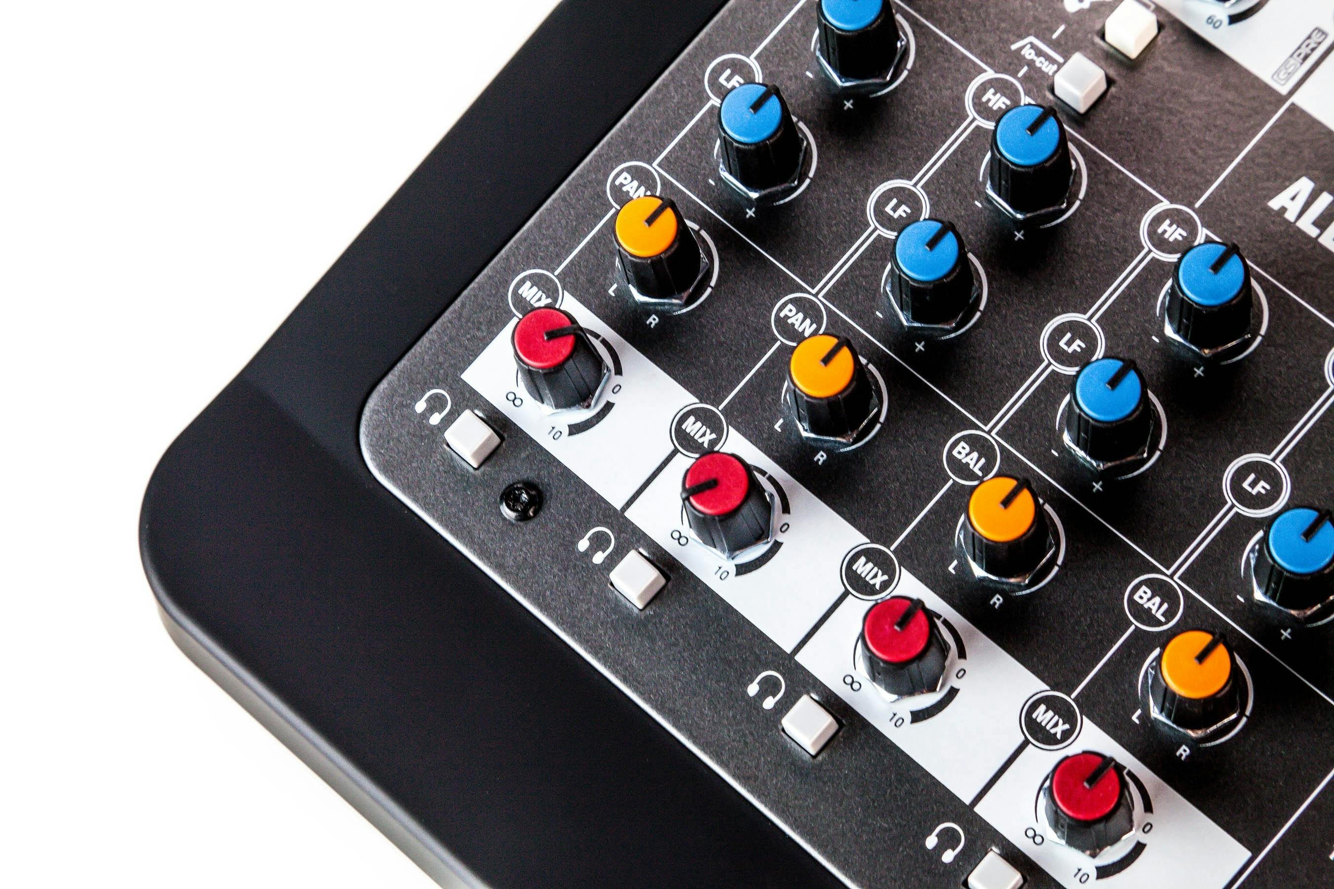 Allen & Heath ZED6 Compact Mixer - 94199-tmp6E05.jpg