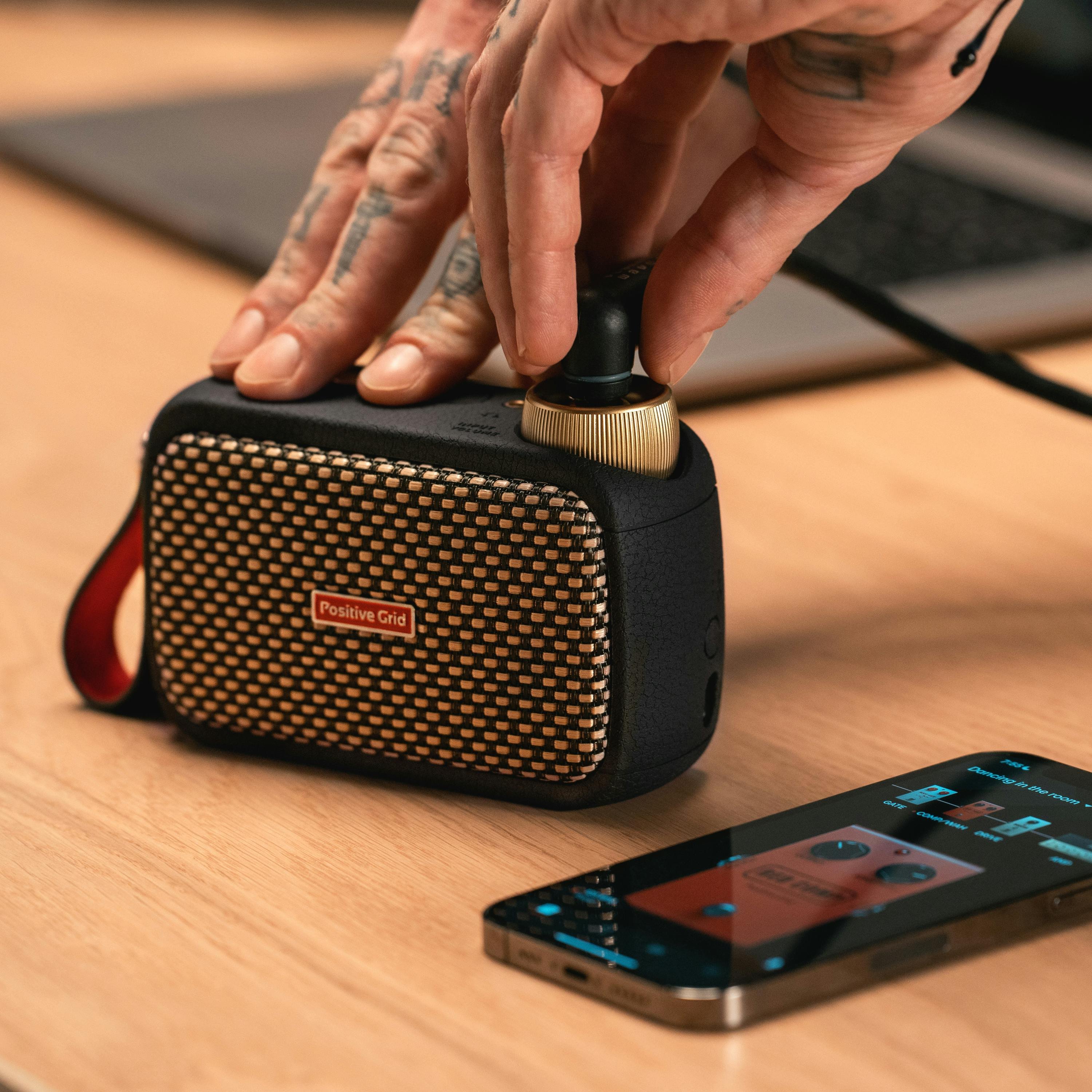 Positive Grid Spark GO Ultra-Portable Smart Guitar Amp & Bluetooth Speaker - SPARK-GO-Positive-Grid-Spark-Go-Amp-Lifestyle.jpg