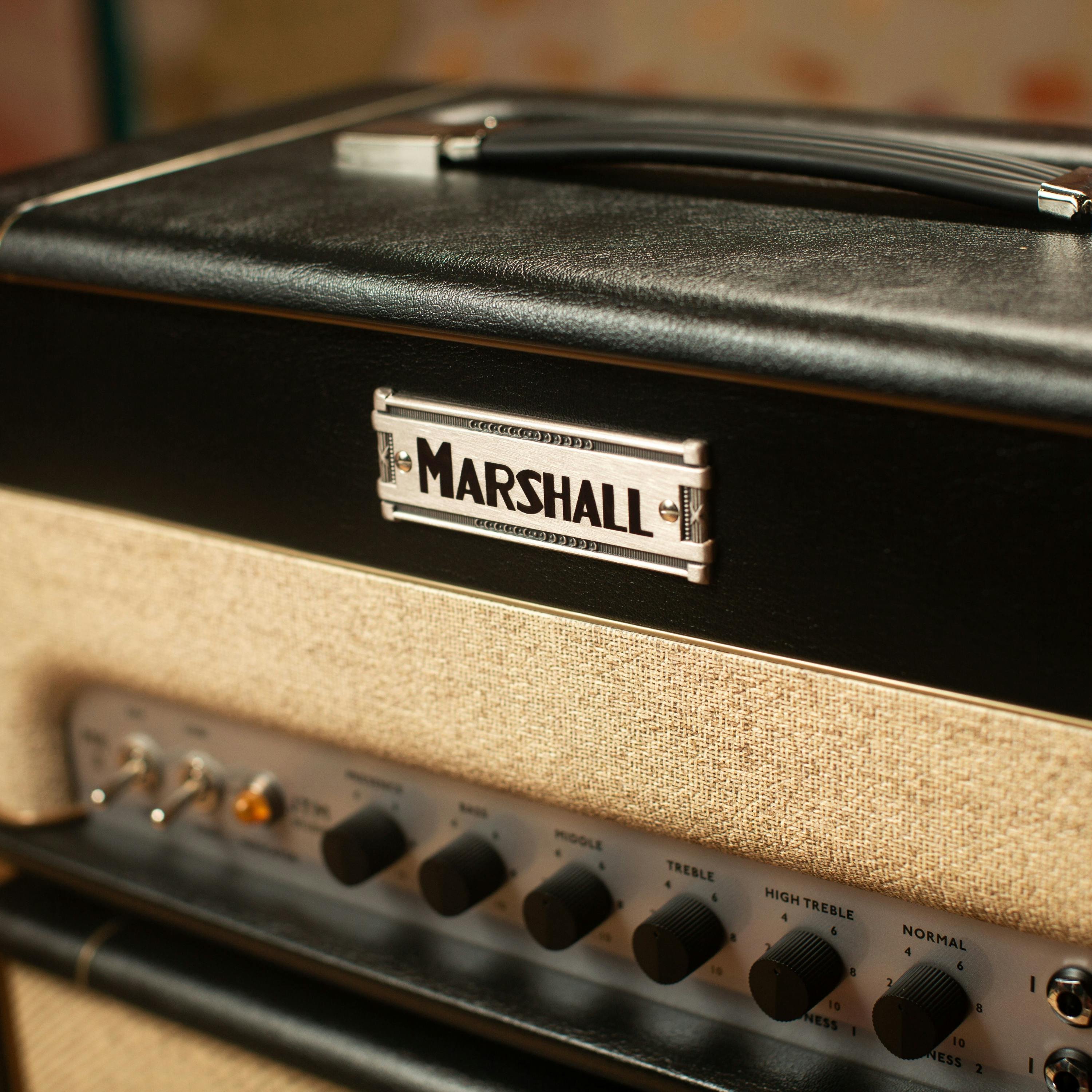 Marshall ST20H Studio JTM 20W Valve Amp Head - ST20H-Marshall-ST20H-JTM-Studio-Amp-Head-Detail.jpg